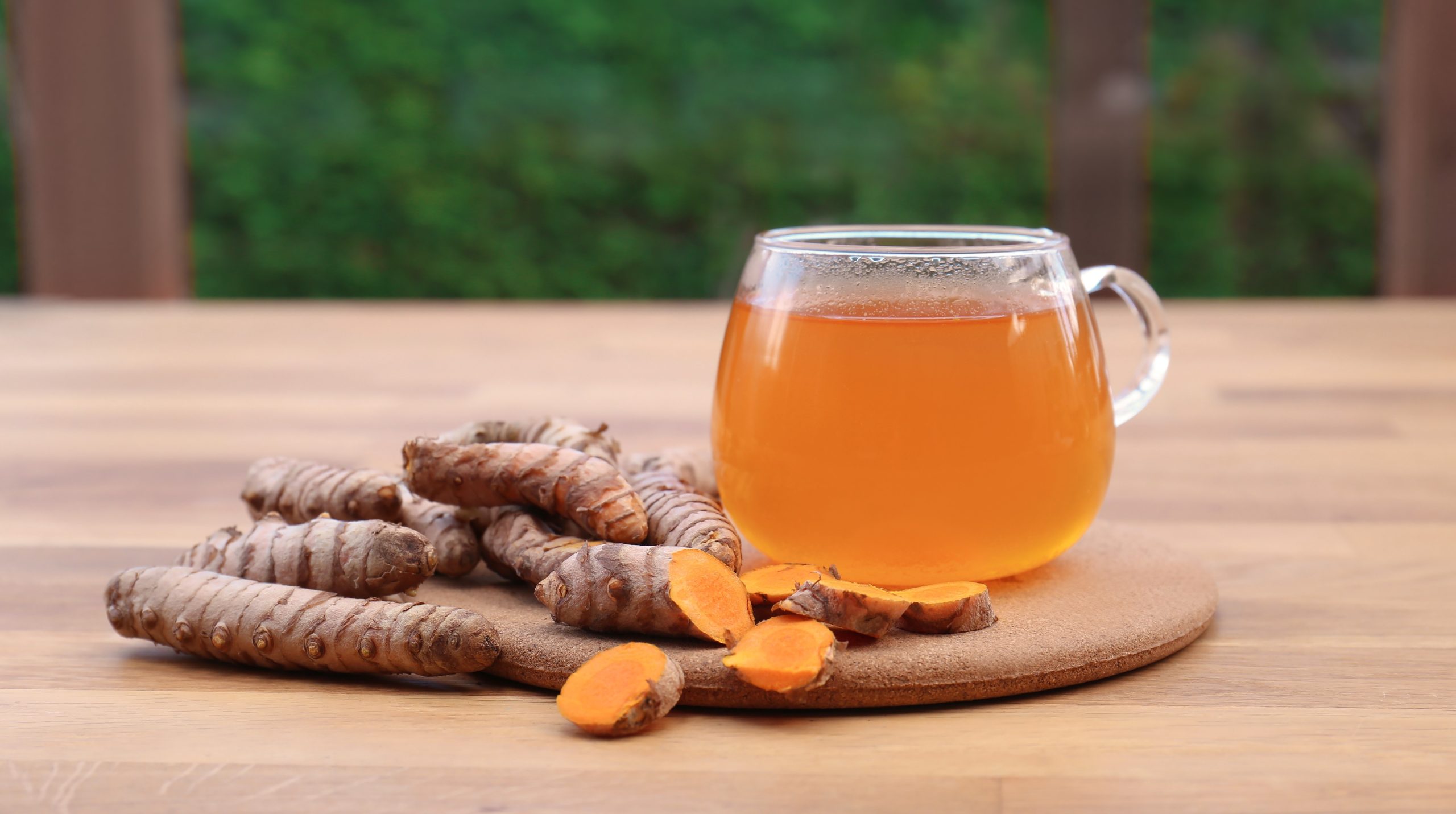 Tea with Curcumin for the health benefits