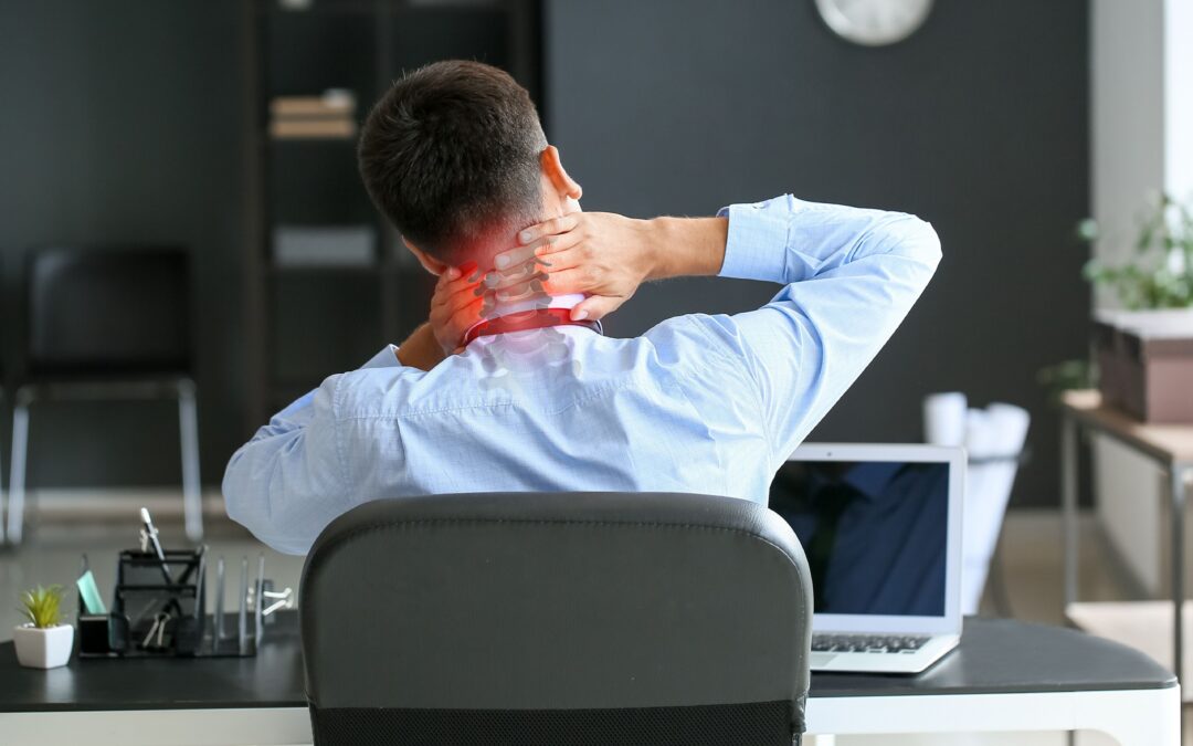Why Does My Neck Hurt When I’m On My Phone?